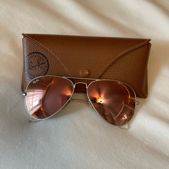 Ray-Ban Sunglasses - Picture 1 of 3